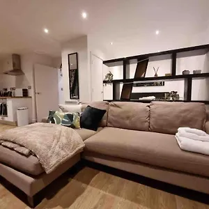 apt-charming-studio-in-bricklane.brighton-hotels-england.com/