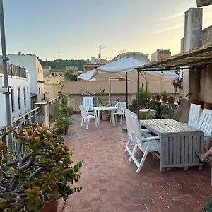 apartamento-en-casco-antiguo-al-lado-de-playa-rambla-y.topcostabravahotels.com/